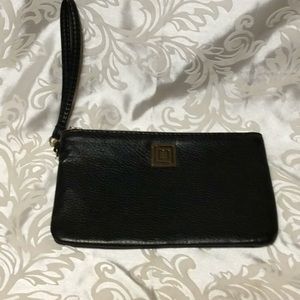 Black Clutch With Wristlet
